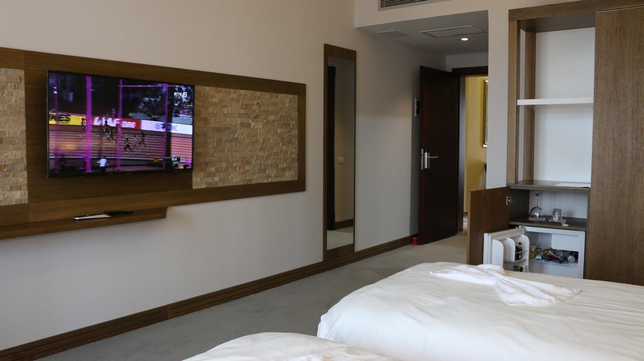 Hotel Admiral 普里兹伦 外观 照片